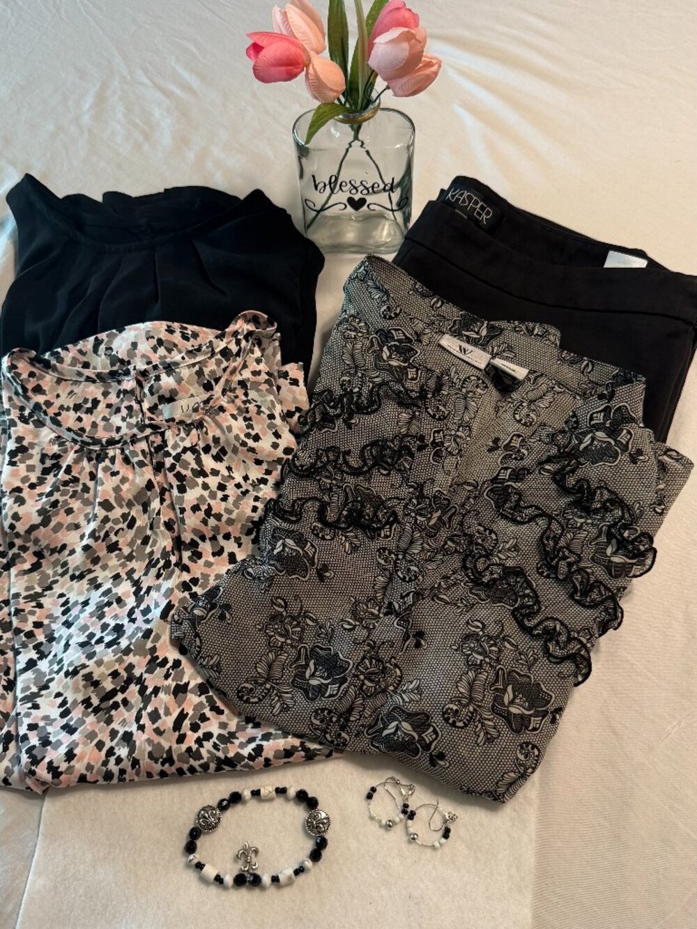 Bundle: Women's Clothing, Jewelry, and Vase Decor